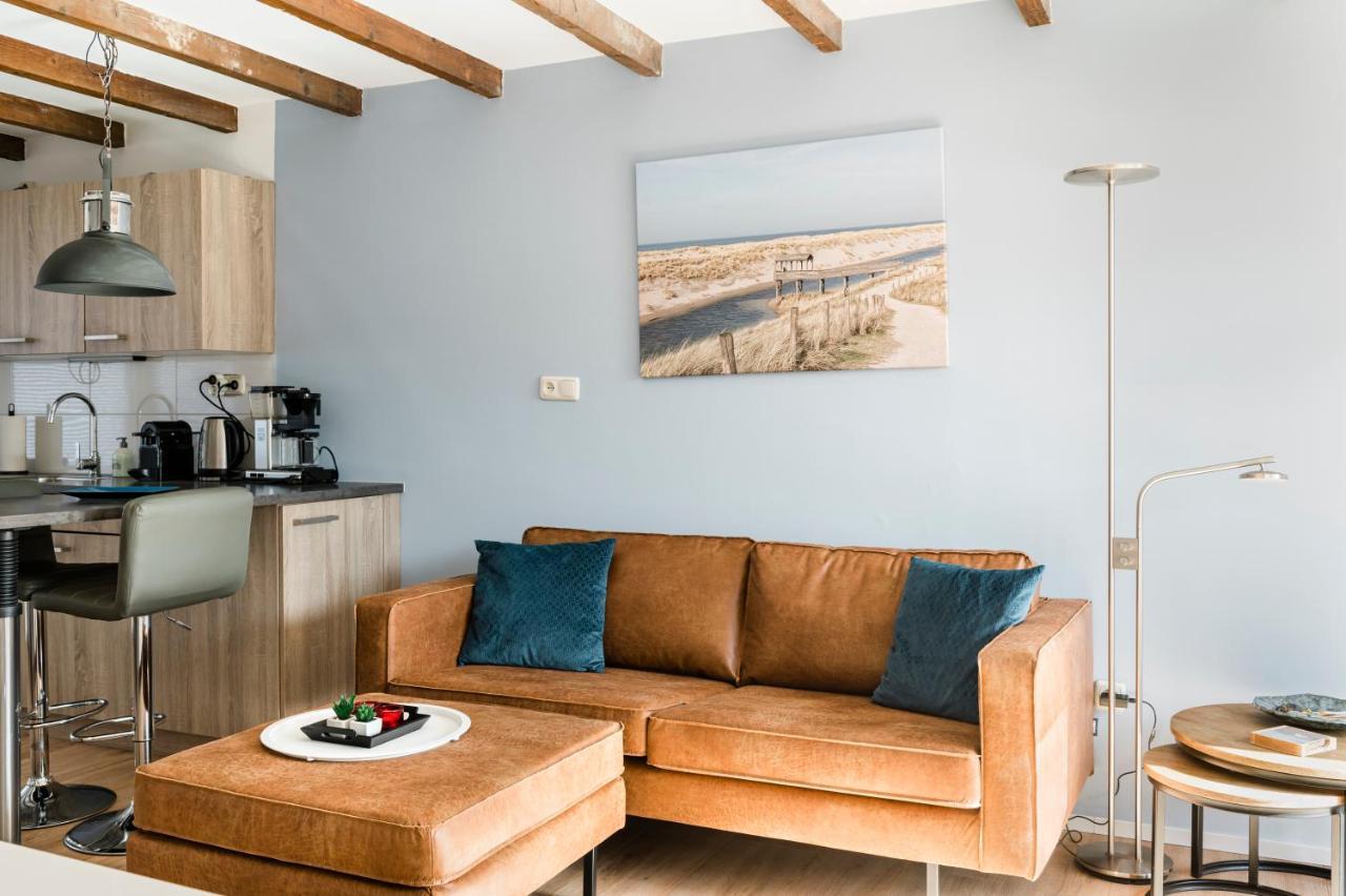 Strandhuis De Zeeparel Met Hottub Petten Exterior photo